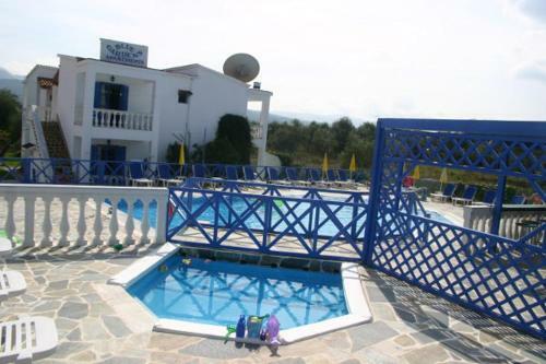 Blue Gardens Apartments