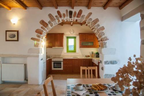 Villa Aeolos With 2 Private Pools