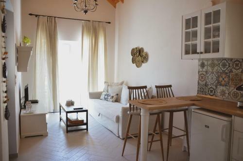 Samothrakis Michelangelo 101 Luxury Apartment