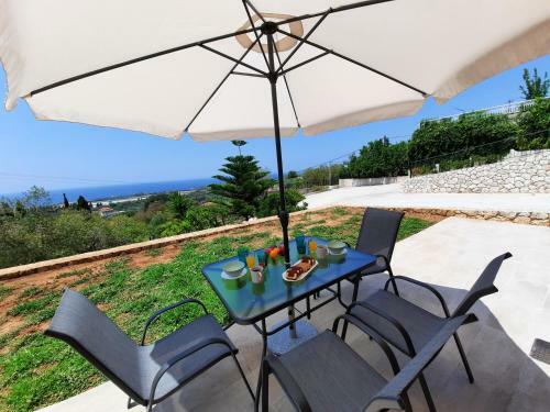 Freesia Grand Sea View Apartment