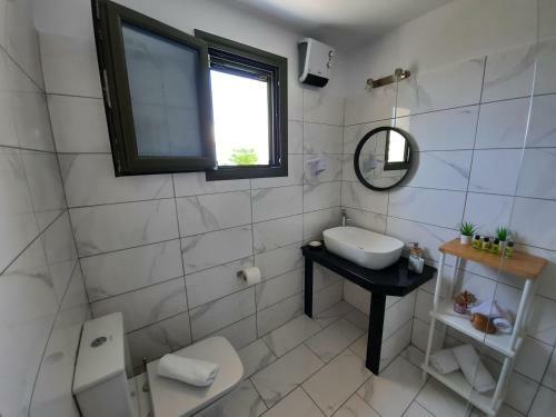 Freesia Grand Sea View Apartment