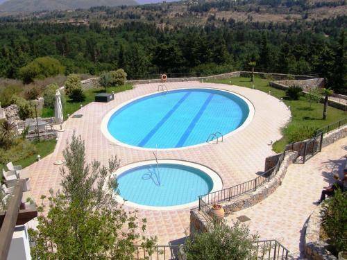 Holiday House C2