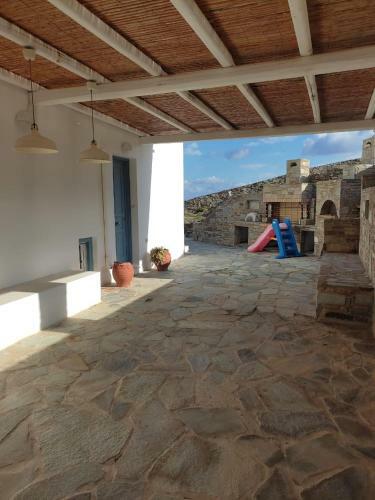 Sea Breeze Serifos