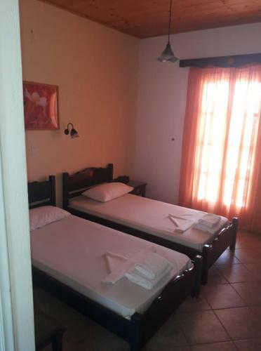 Hotel Isalos Rooms On The Beach