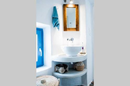 Eri's Traditional Studio - Kato Chora