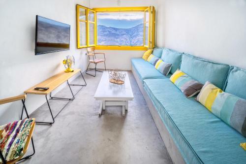 Serifos 1890 Cliff House