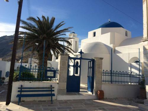 Serifos 1890 Cliff House