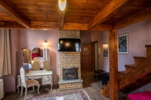 The Old School Hotel