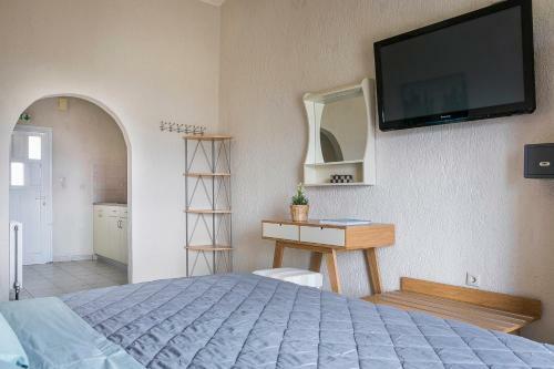 Panorama Fanari Studios And Apartments