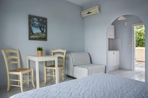 Panorama Fanari Studios And Apartments