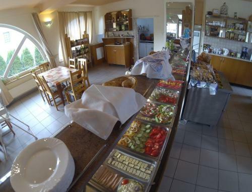 Hostal Zoldhaz Bio Panzio