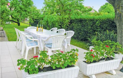 Holiday Home Balaton Utca-gyenesdias