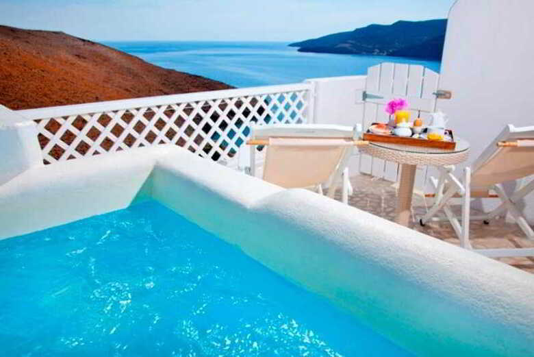 Tholaria Boutique Hotel