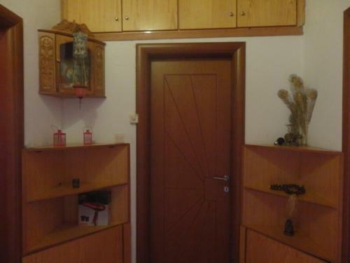 Andronikis House