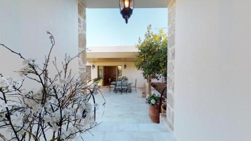 Cretan Rhapsody - Rustick Villa In S�va