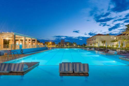 Hotel Aeolian Village Beach Resort