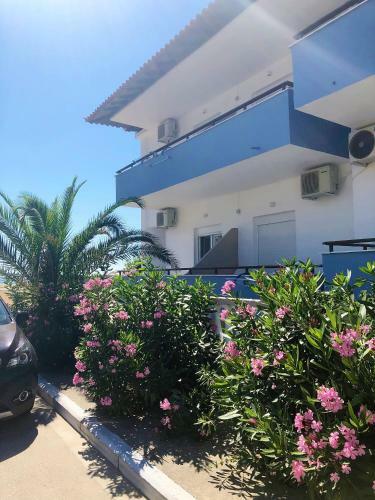 Hostal Villa Lemar