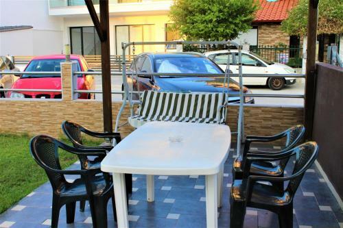 Apartamento Theodoroula House