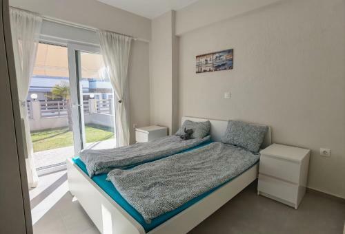 Lagonisi Apartment