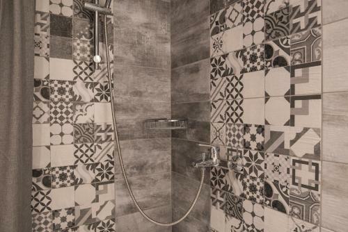 Quintessence Level Suites