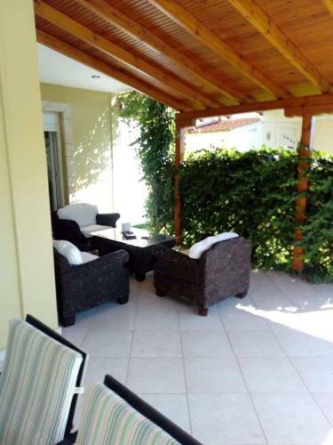 Maisonette Near The Sea