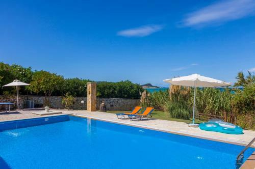 Beachfront Twin Villas