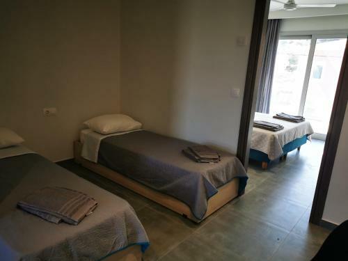 Anemona Beach Apartments