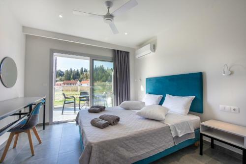Anemona Beach Apartments