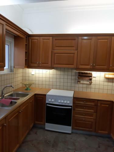 Cosy Apartment In Sitia