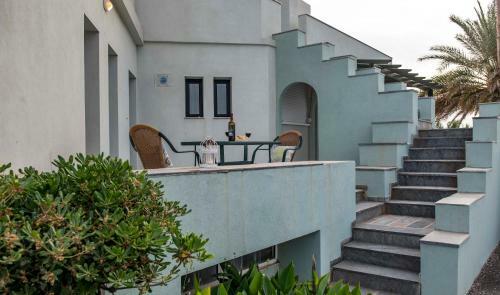 Sunrise Beachfront Apartment