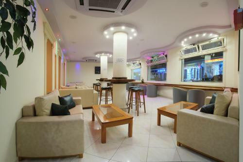 3 Brothers Hotel Sidari