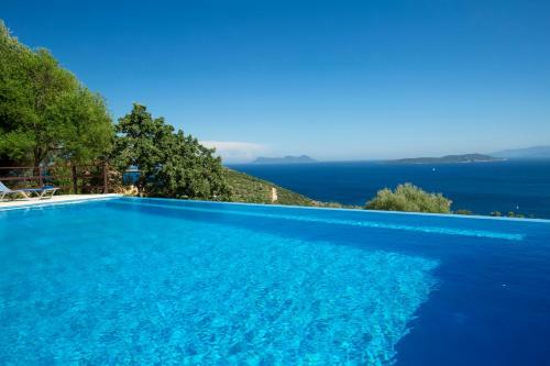 Okeanides Villas