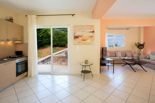 Okeanides Villas