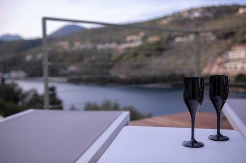 Villa Anthelia-idyllic View And Private Access To The Sea