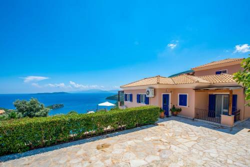 Villa Pegasus-cosy Modern Villa With Private Infinity Pool