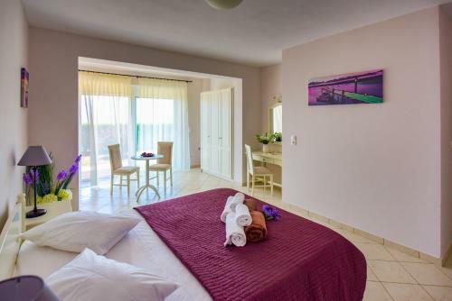 Villa Pegasus-cosy Modern Villa With Private Infinity Pool