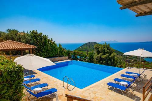 Villa Pegasus-cosy Modern Villa With Private Infinity Pool