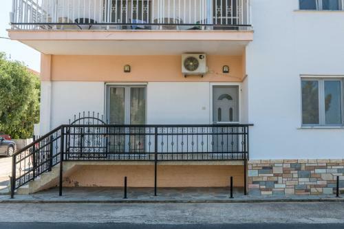 Aigli House