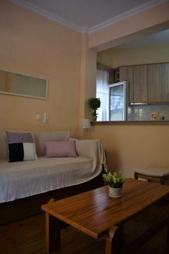Irinis House
