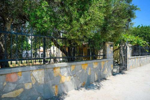 Holiday House Skala Kallirachi