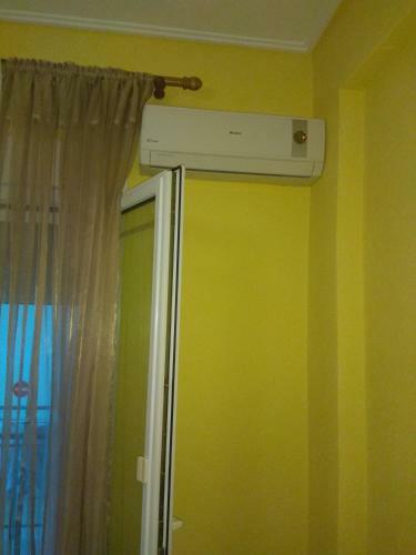 Leoni Apartment