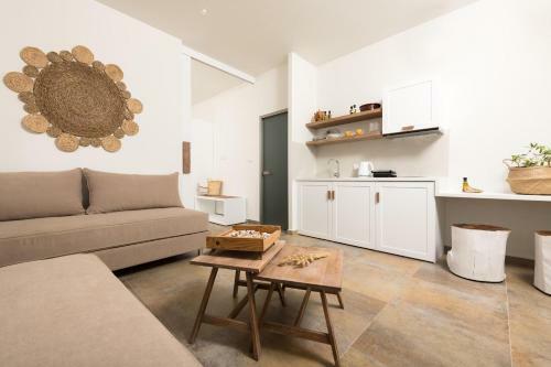 Konstantinou Deluxe Apartments