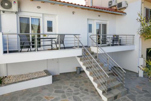 Doukas Apartments