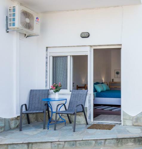 Doukas Apartments
