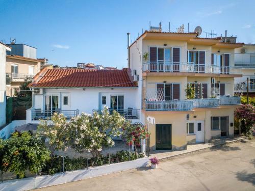 Doukas Apartments