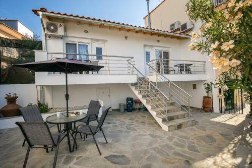 Doukas Apartments