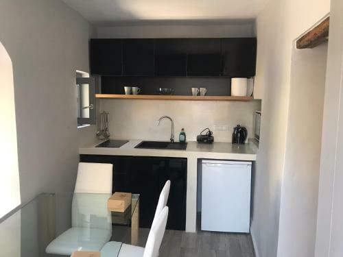 Evi Apartment
