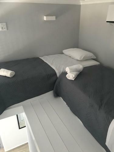Evi Apartment
