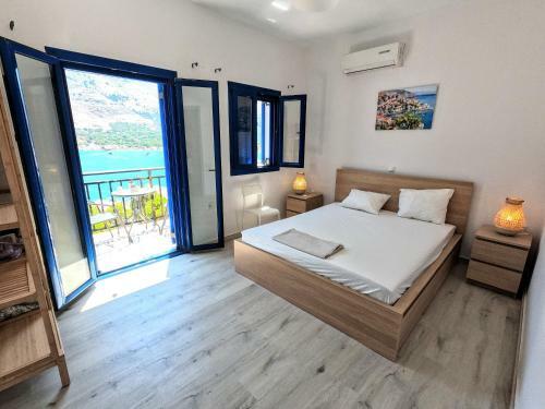 Marina Pedi Apartments