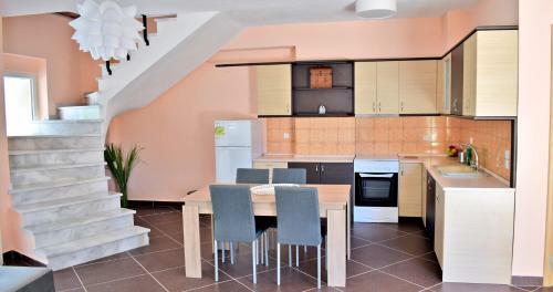 Villa Lily